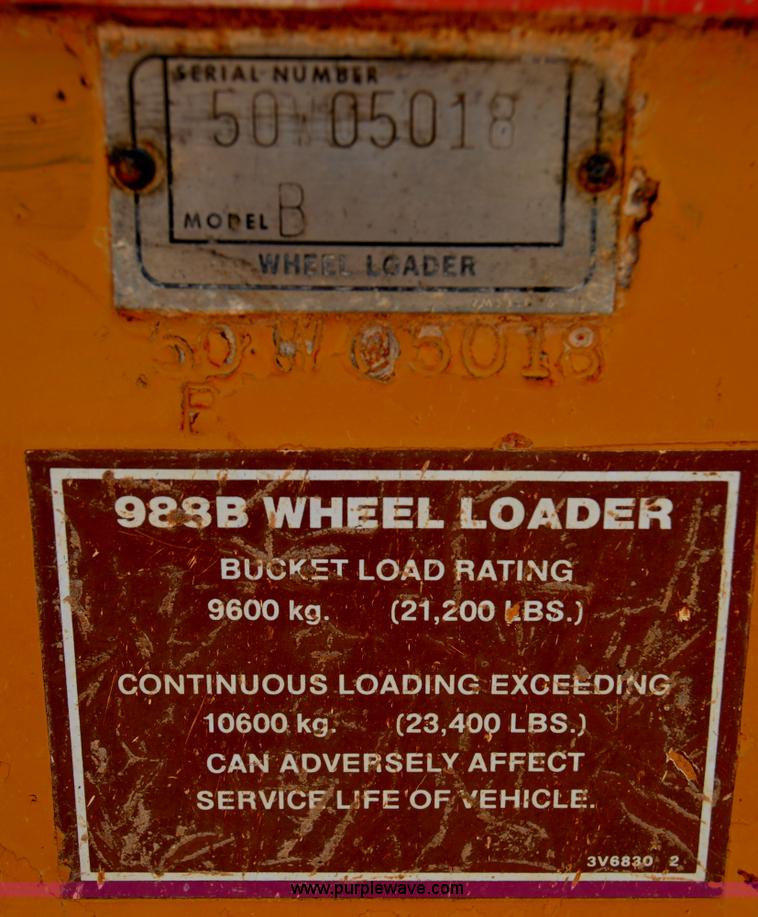 image for item H2940 1981 Caterpillar 988B wheel loader