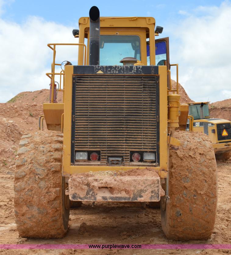 image for item H2941 1979 Caterpillar 824C wheel dozer