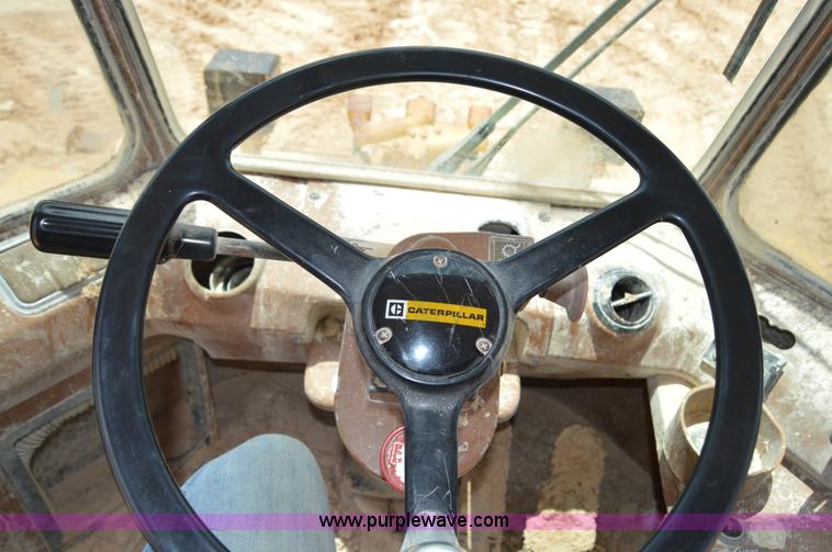 image for item H2941 1979 Caterpillar 824C wheel dozer