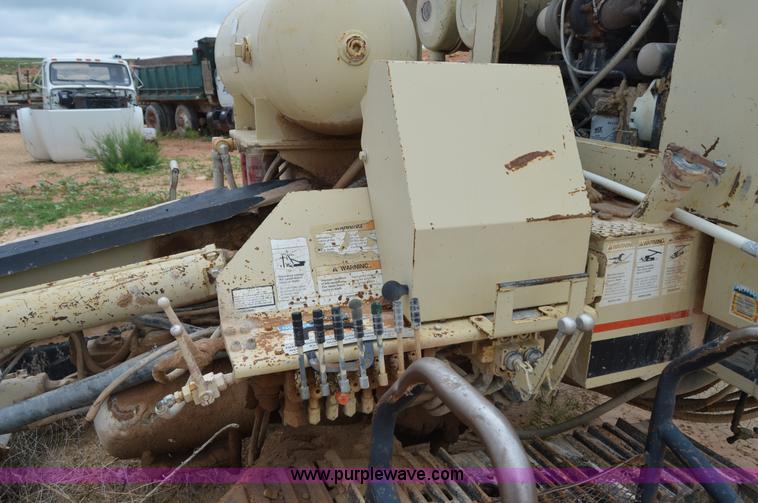 image for item H2943 Ingersoll Rand ECM-370 directional boring machine