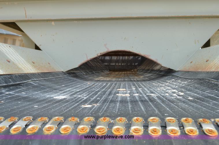 image for item H2970 1979 Cedarapids 7203-38 portable screening plant