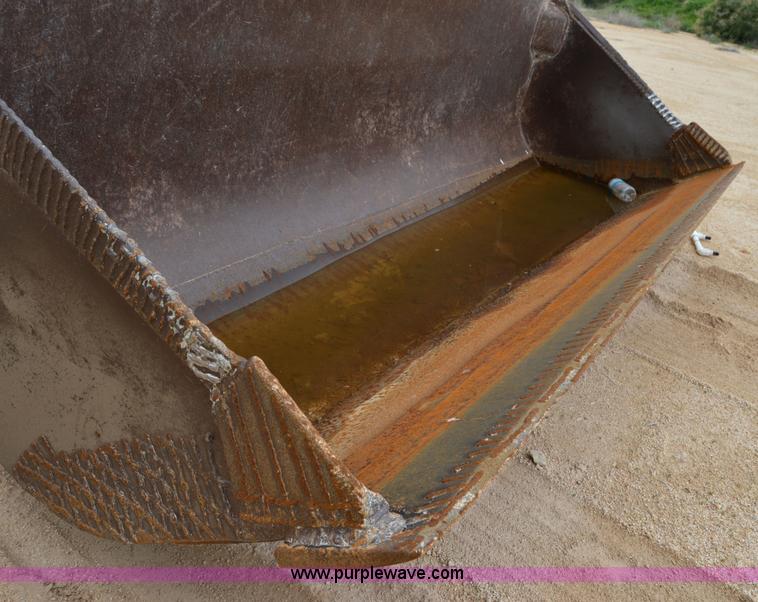 image for item H2975 1970 Caterpillar 930 wheel loader