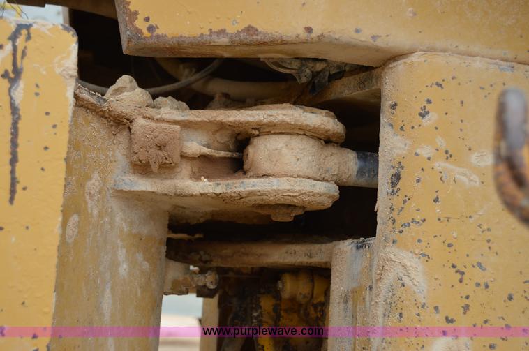 image for item H2975 1970 Caterpillar 930 wheel loader
