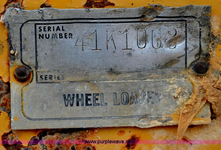 image for item H2975 1970 Caterpillar 930 wheel loader