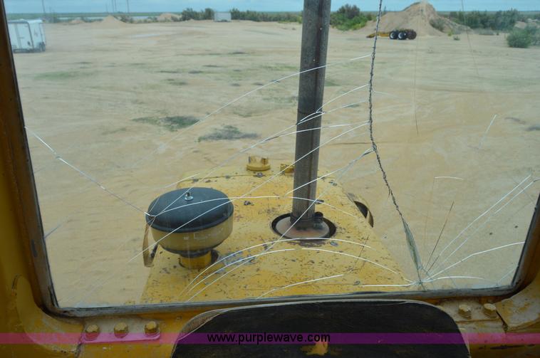 image for item H2975 1970 Caterpillar 930 wheel loader