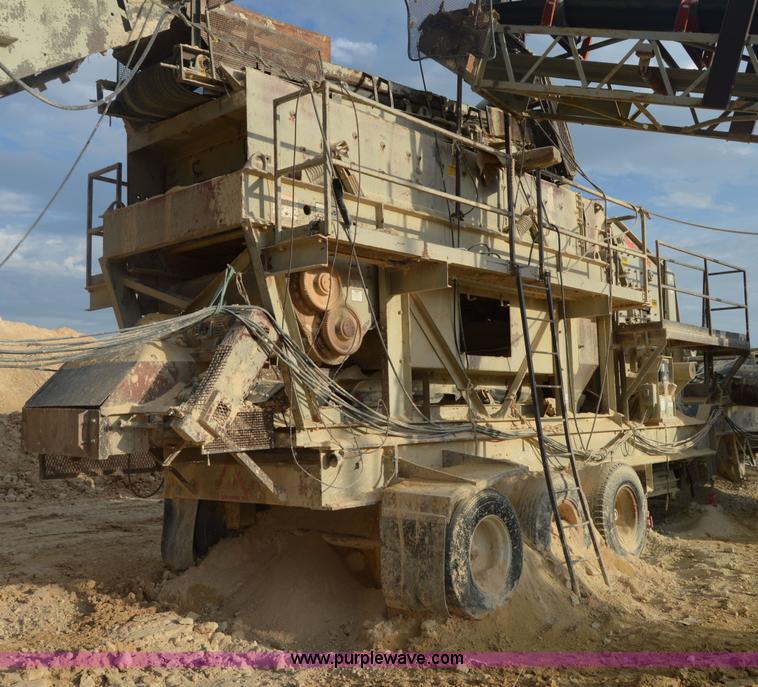 image for item H2977 1997 Cedarapids 5048 HSI crusher