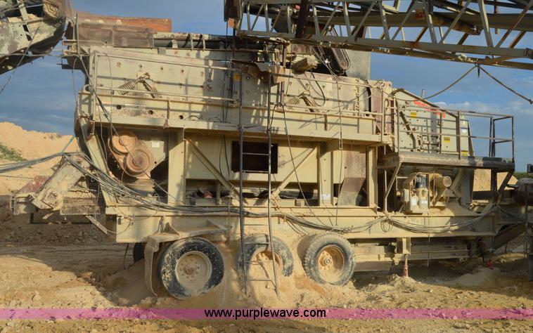 image for item H2977 1997 Cedarapids 5048 HSI crusher