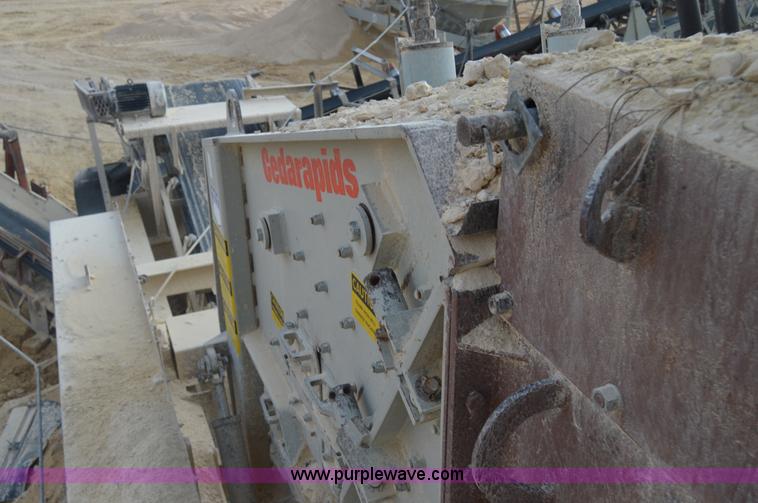 image for item H2977 1997 Cedarapids 5048 HSI crusher