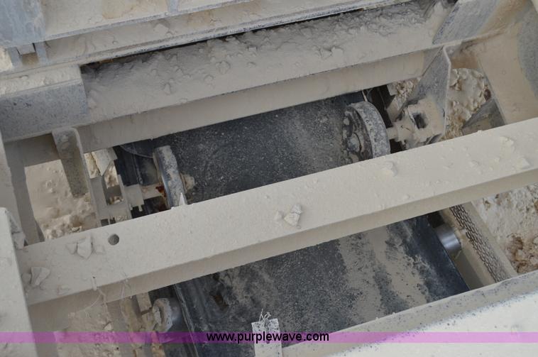 image for item H2977 1997 Cedarapids 5048 HSI crusher