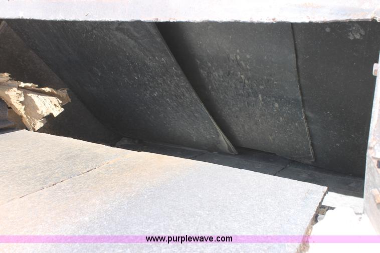 image for item H2977 1997 Cedarapids 5048 HSI crusher