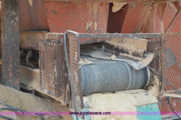 image for item H2978 1956 Pioneer 3042 jaw crusher