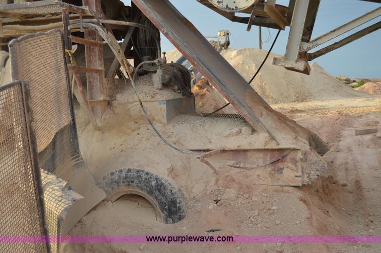 image for item H2978 1956 Pioneer 3042 jaw crusher