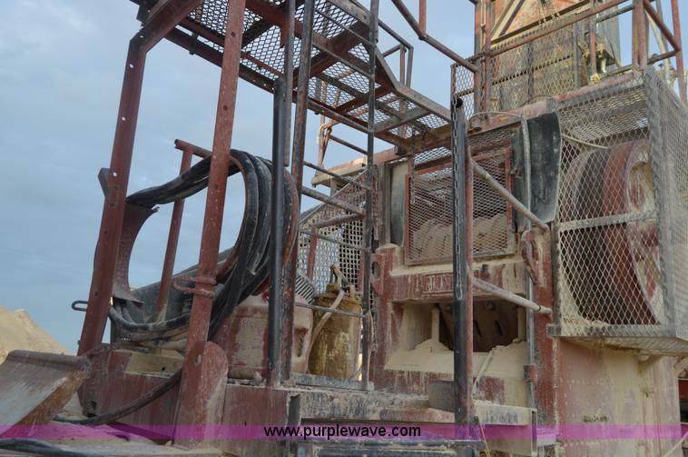 image for item H2978 1956 Pioneer 3042 jaw crusher