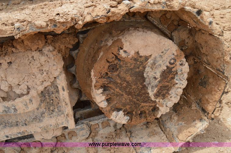 image for item H2980 2000 Caterpillar 318BL excavator