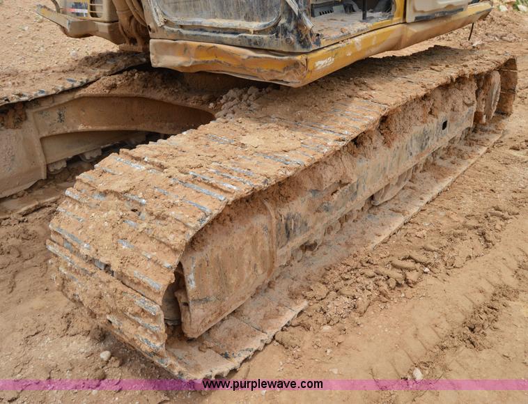 image for item H2980 2000 Caterpillar 318BL excavator