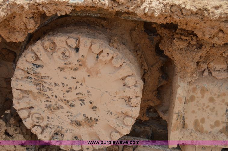 image for item H2980 2000 Caterpillar 318BL excavator