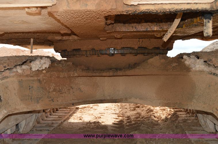 image for item H2980 2000 Caterpillar 318BL excavator