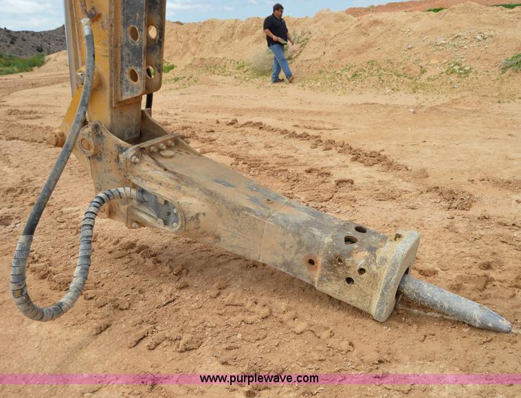 image for item H2980 2000 Caterpillar 318BL excavator
