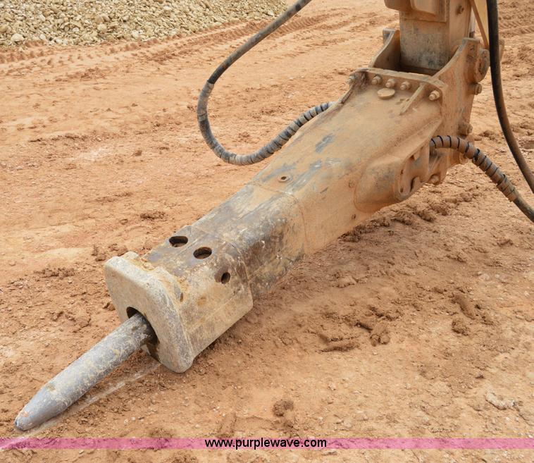 image for item H2980 2000 Caterpillar 318BL excavator