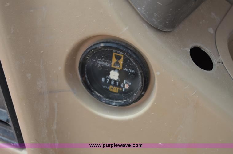 image for item H2980 2000 Caterpillar 318BL excavator