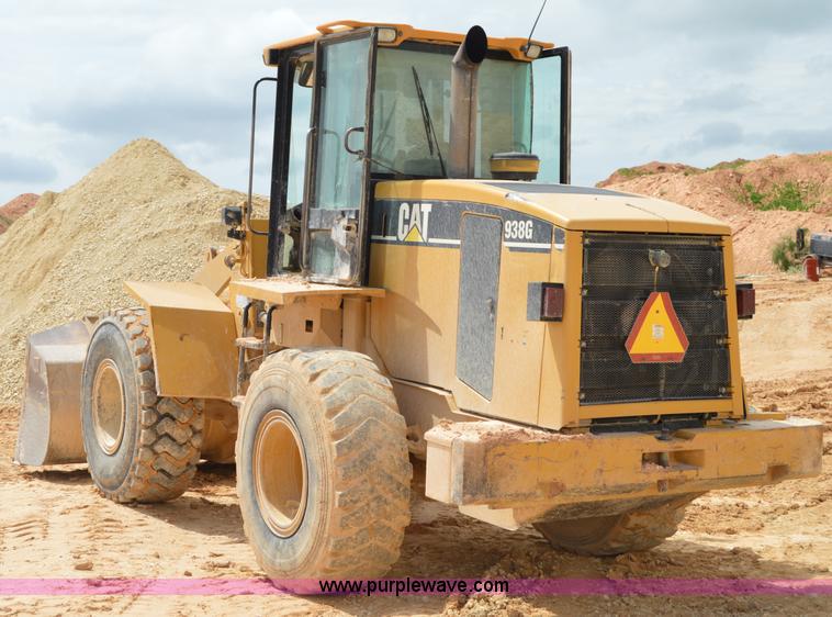 image for item H2982 1999 Caterpillar 938G wheel loader