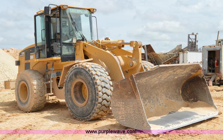 image for item H2982 1999 Caterpillar 938G wheel loader