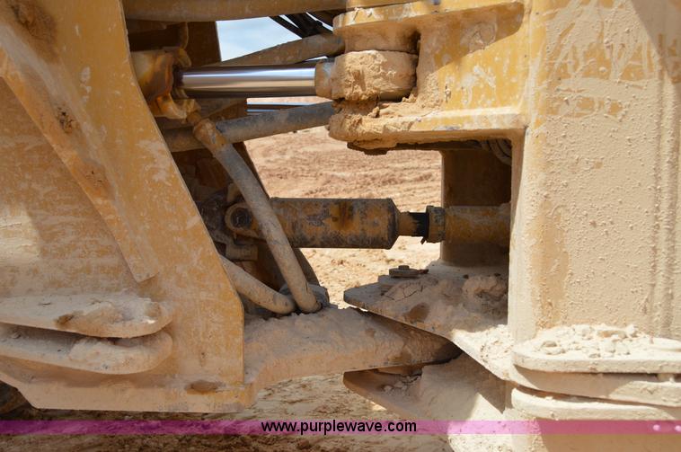 image for item H2982 1999 Caterpillar 938G wheel loader