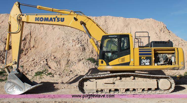 image for item H2983 2012 Komatsu PC360LC-10 excavator