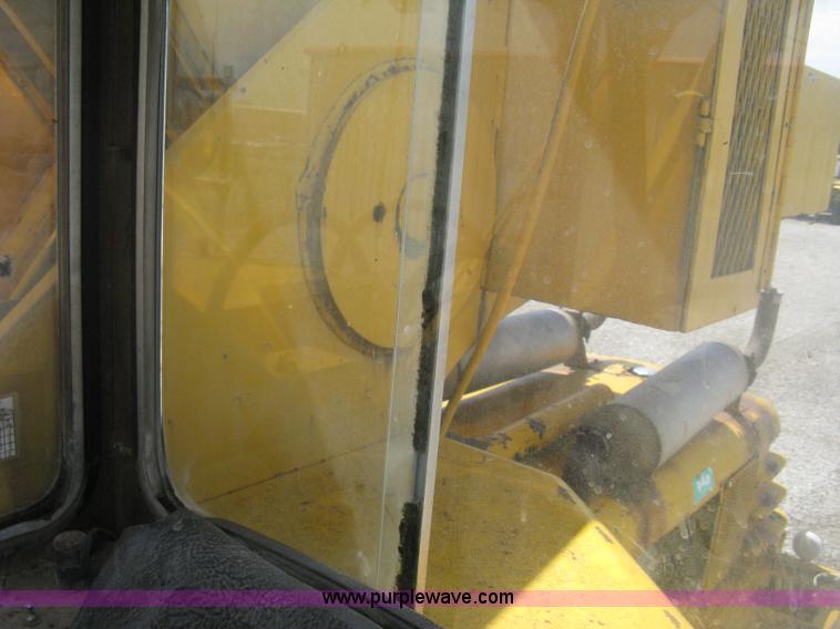 image for item H5349 Pettibone 820 hydraulic crane