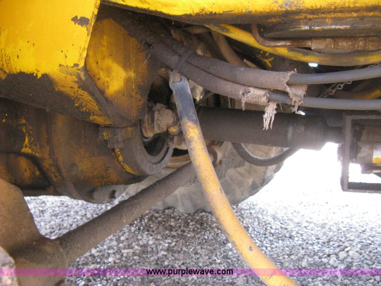 image for item H5349 Pettibone 820 hydraulic crane