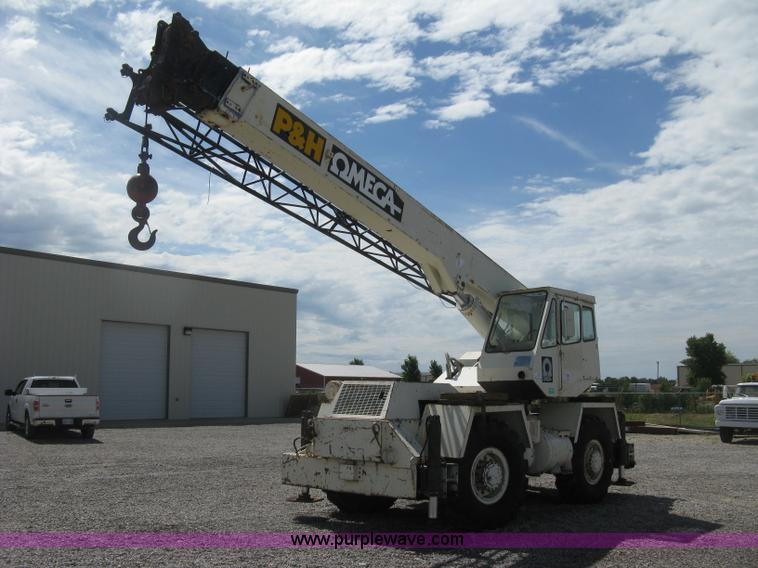 image for item H5350 P & H Omega 15 hydraulic crane