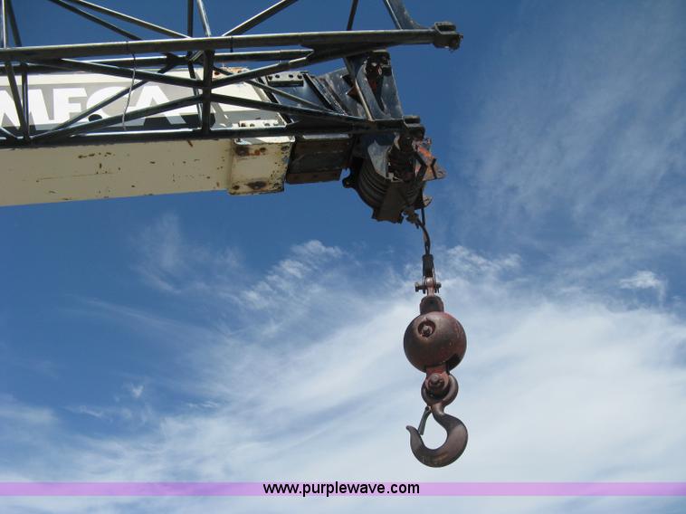 image for item H5350 P & H Omega 15 hydraulic crane