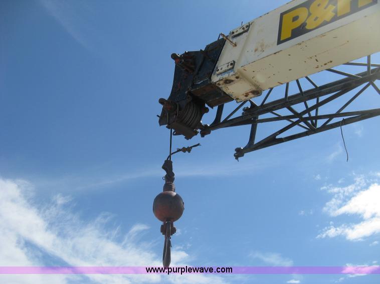 image for item H5350 P & H Omega 15 hydraulic crane