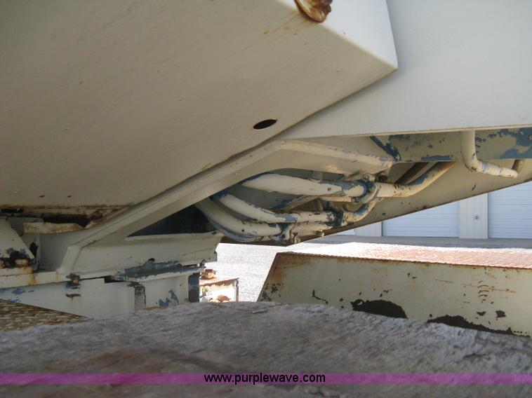 image for item H5350 P & H Omega 15 hydraulic crane