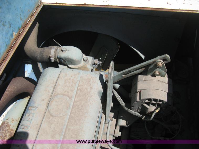 image for item H5350 P & H Omega 15 hydraulic crane