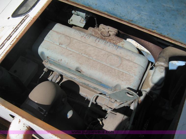 image for item H5350 P & H Omega 15 hydraulic crane