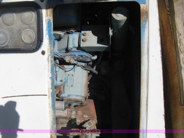 image for item H5350 P & H Omega 15 hydraulic crane