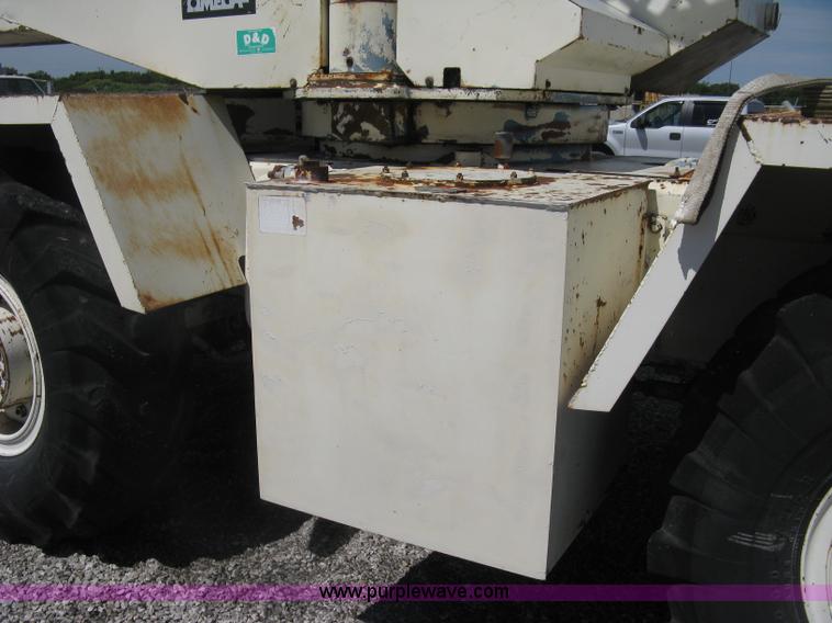 image for item H5350 P & H Omega 15 hydraulic crane