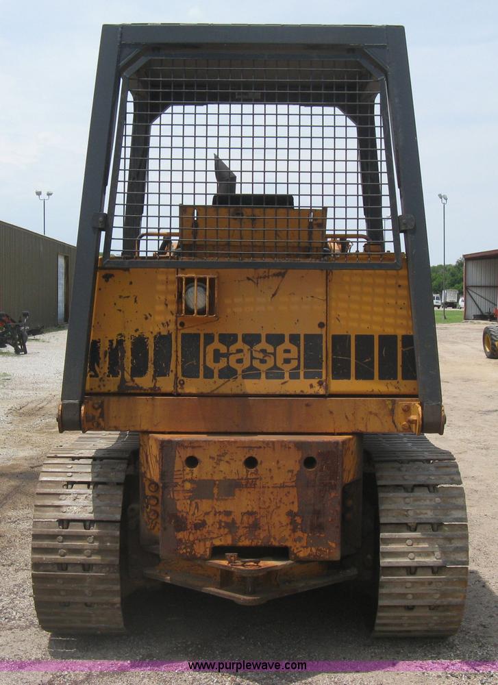 image for item H5361 1976 Case 1150B track loader