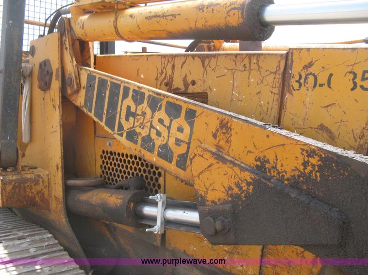 image for item H5361 1976 Case 1150B track loader