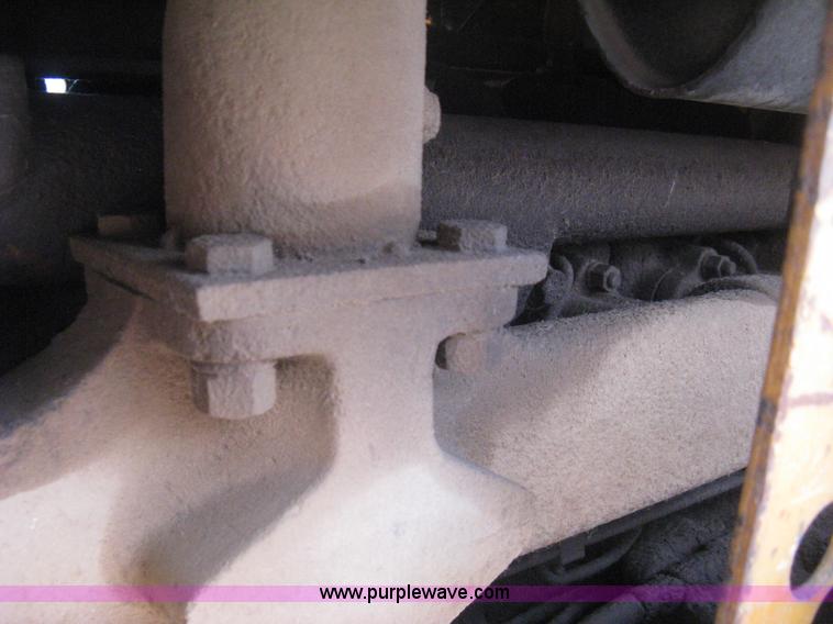 image for item H5361 1976 Case 1150B track loader