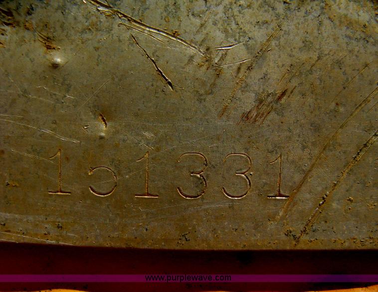 image for item H5361 1976 Case 1150B track loader