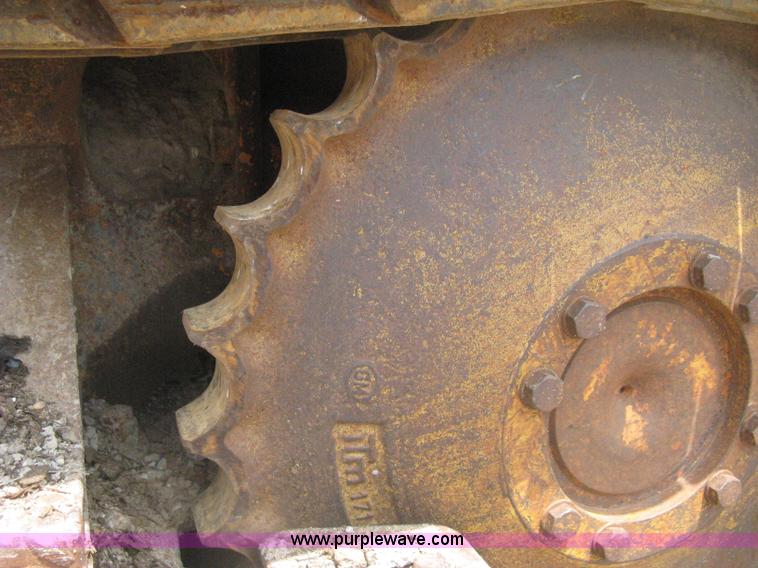 image for item H5361 1976 Case 1150B track loader