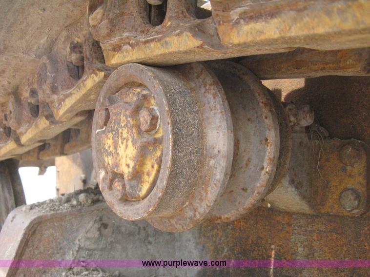 image for item H5361 1976 Case 1150B track loader