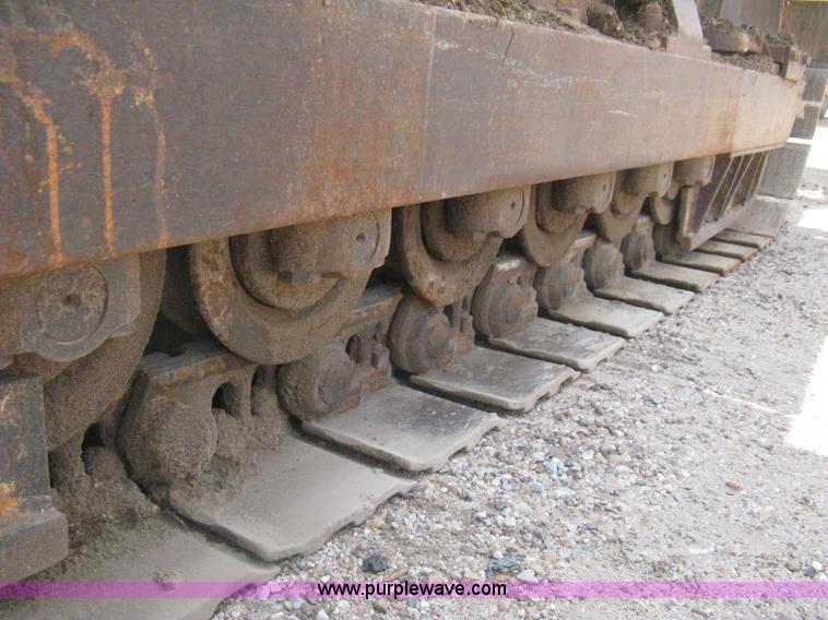 image for item H5361 1976 Case 1150B track loader