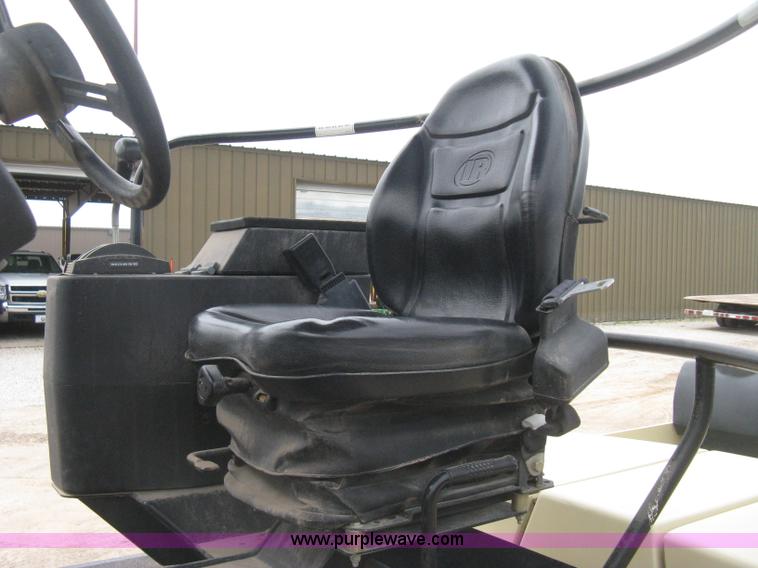 image for item H5362 2002 Ingersoll Rand DD70 articulated smooth drum vibratory roller