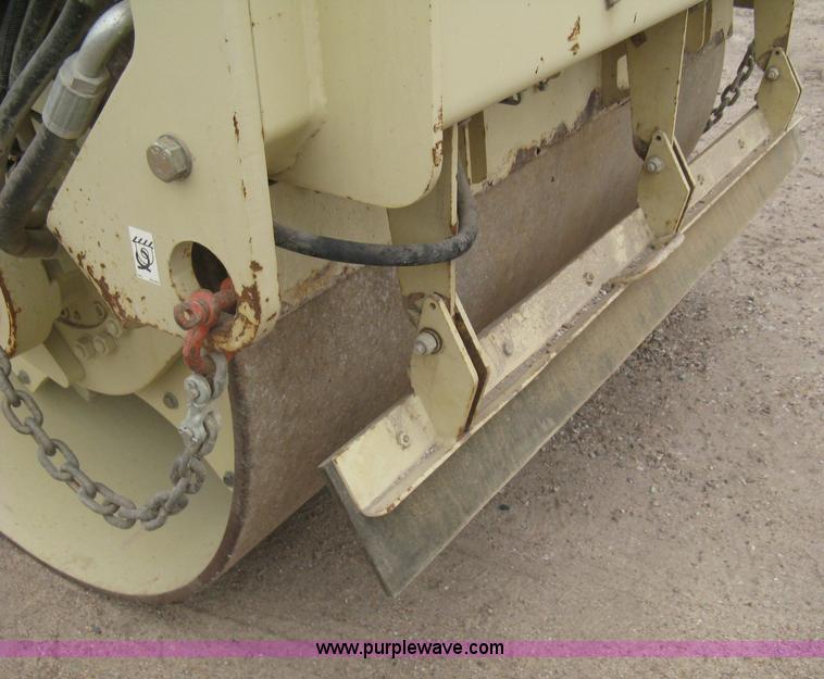 image for item H5362 2002 Ingersoll Rand DD70 articulated smooth drum vibratory roller