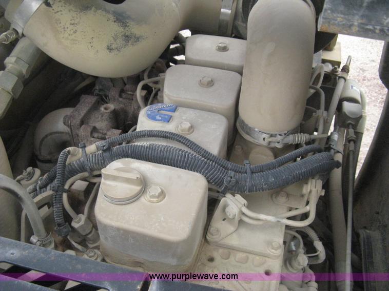 image for item H5362 2002 Ingersoll Rand DD70 articulated smooth drum vibratory roller