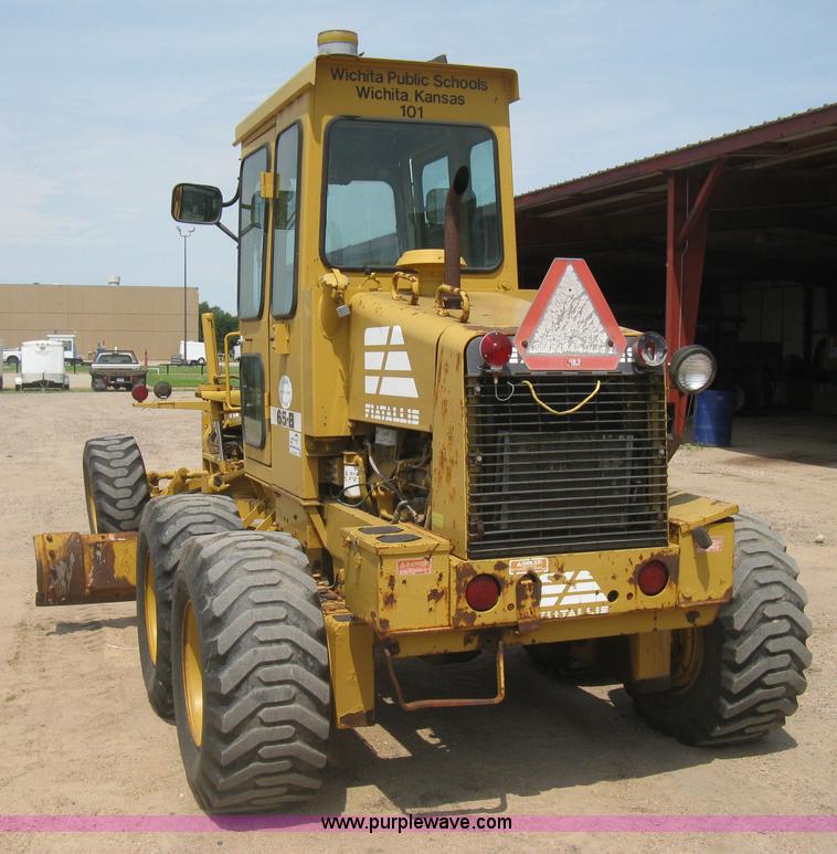 image for item H5363 1989 Fiat-Allis 65B motor grader