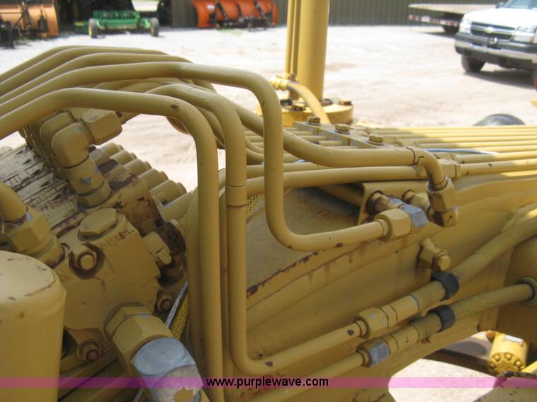 image for item H5363 1989 Fiat-Allis 65B motor grader